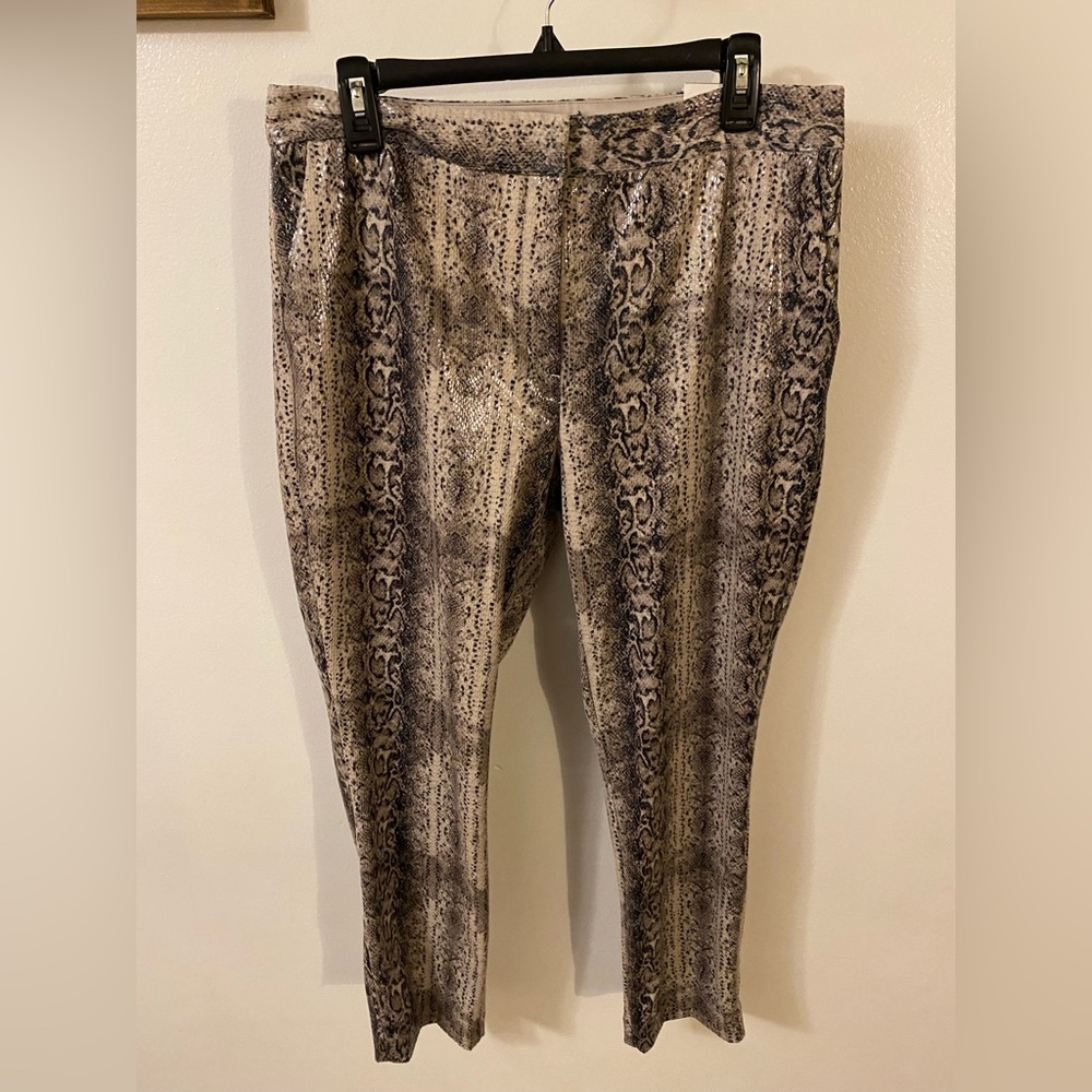 Express Snakeskin print ankle high rise size 12R sequins